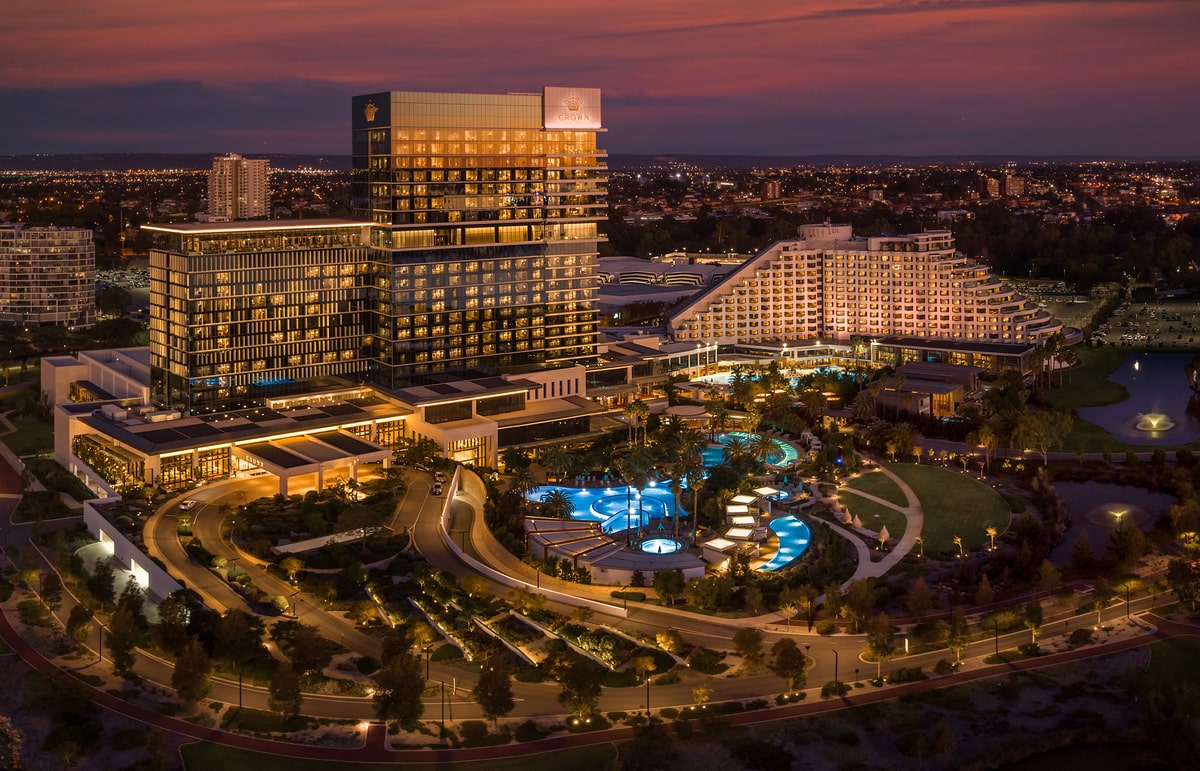 220330-Crown-Perth-Resorts-AerialSunset-1200x771